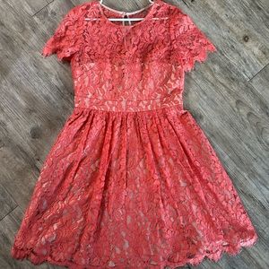 Peach Lace Short Sleeve Dress - Perfect for Spring or Summer